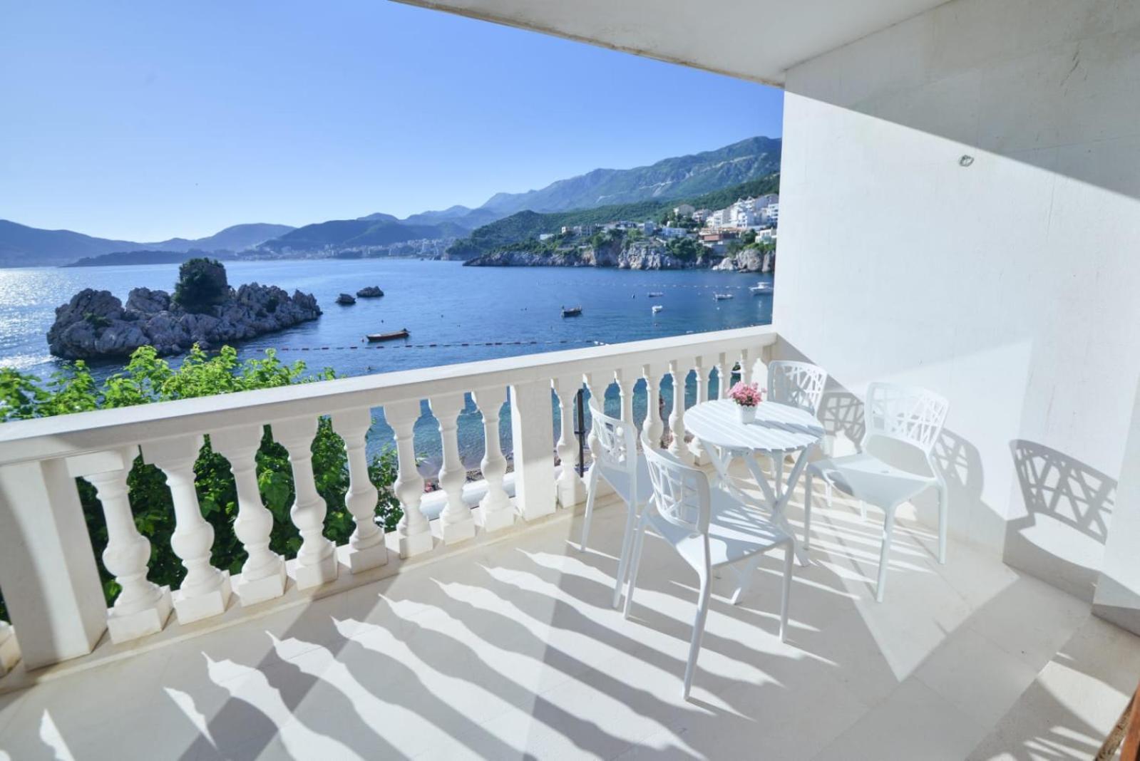 Przno Luxury Apartments Sveti Stefan Exterior photo