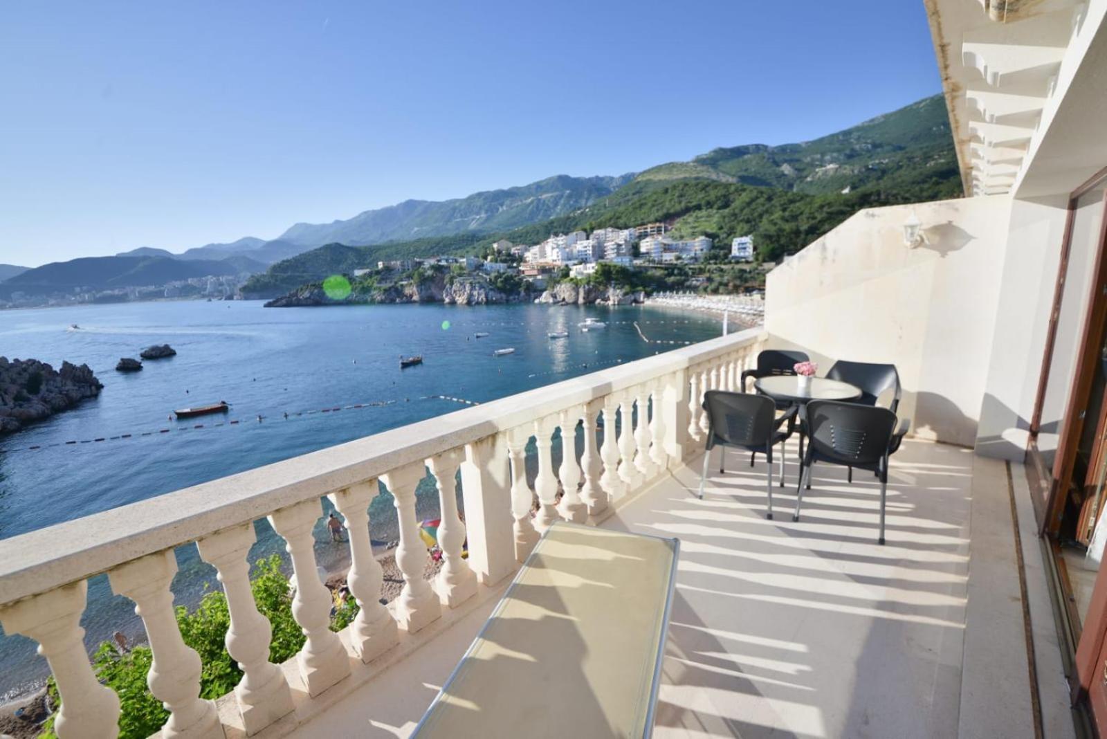 Przno Luxury Apartments Sveti Stefan Exterior photo
