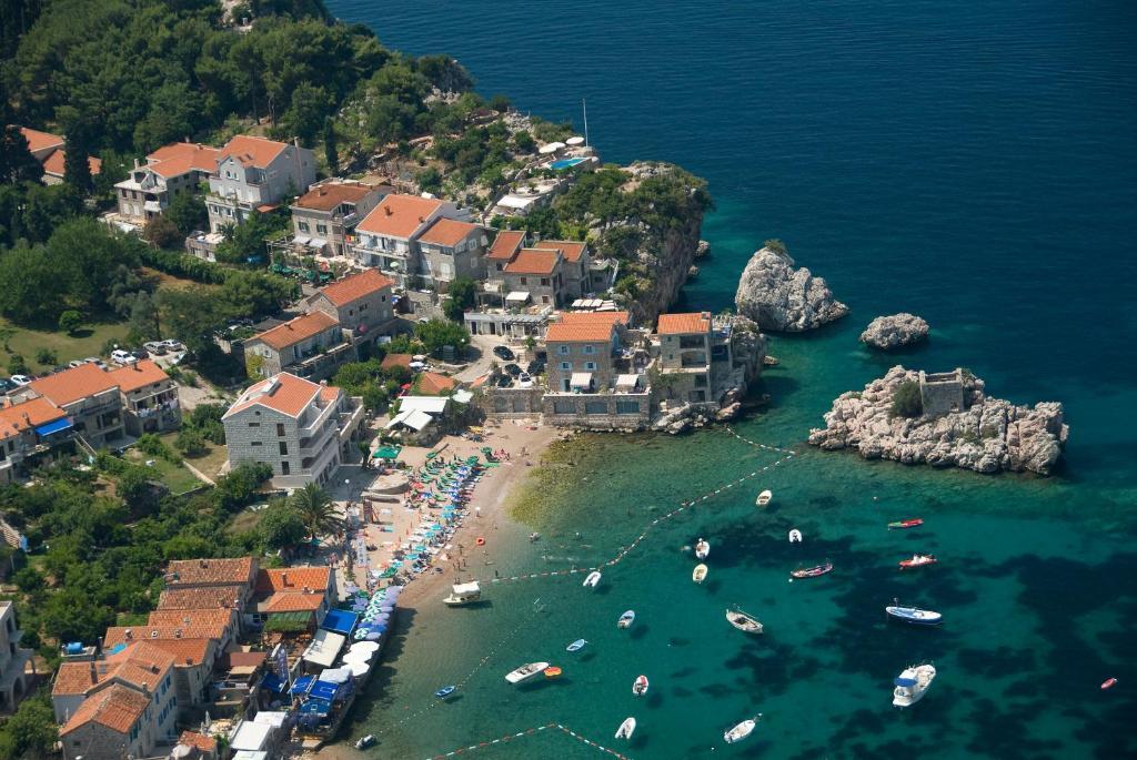 Przno Luxury Apartments Sveti Stefan Exterior photo